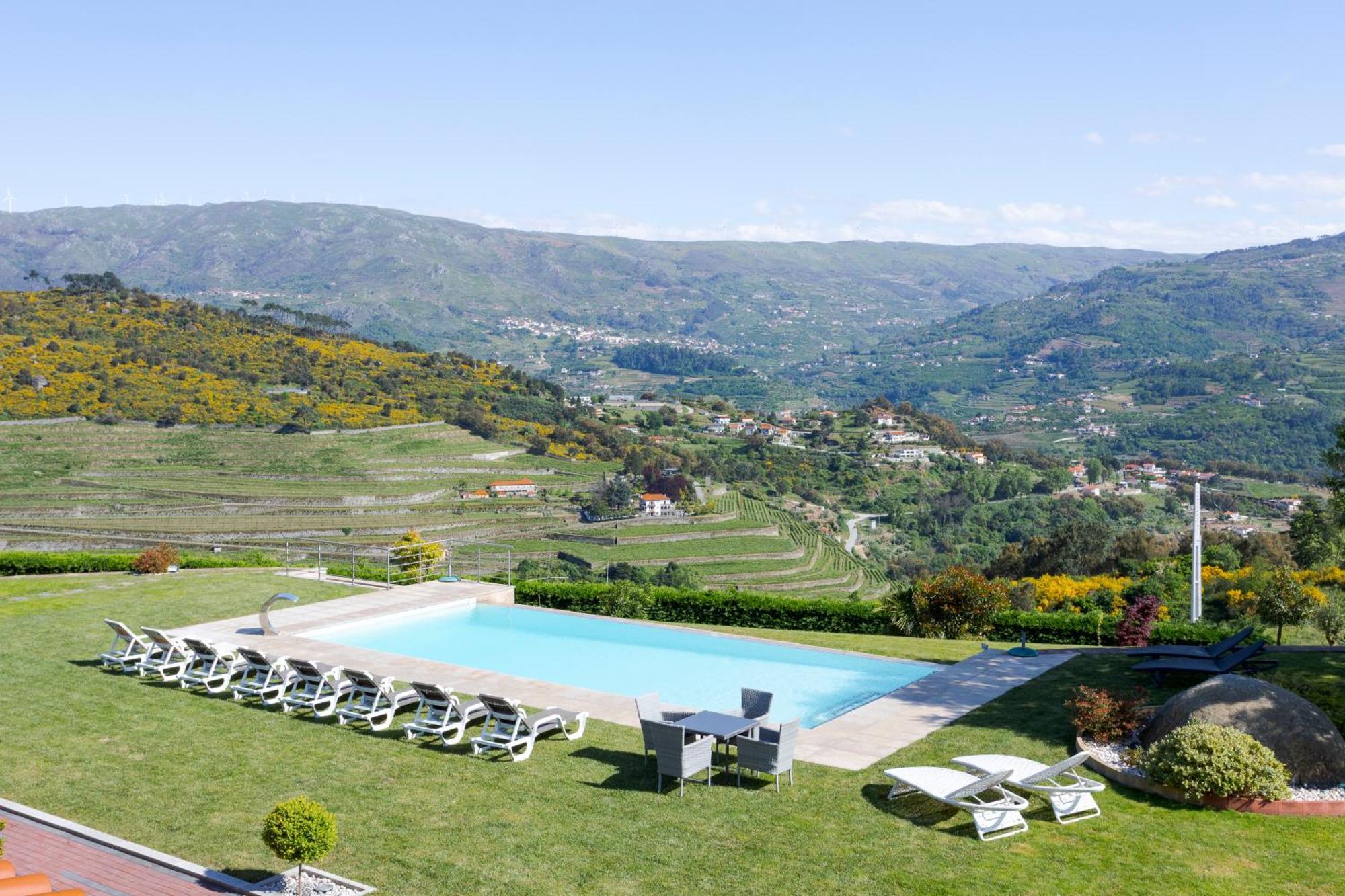 Spacious Villa Pool & Douro View By Host Wise Santa Marinha do Zêzere Exterior foto