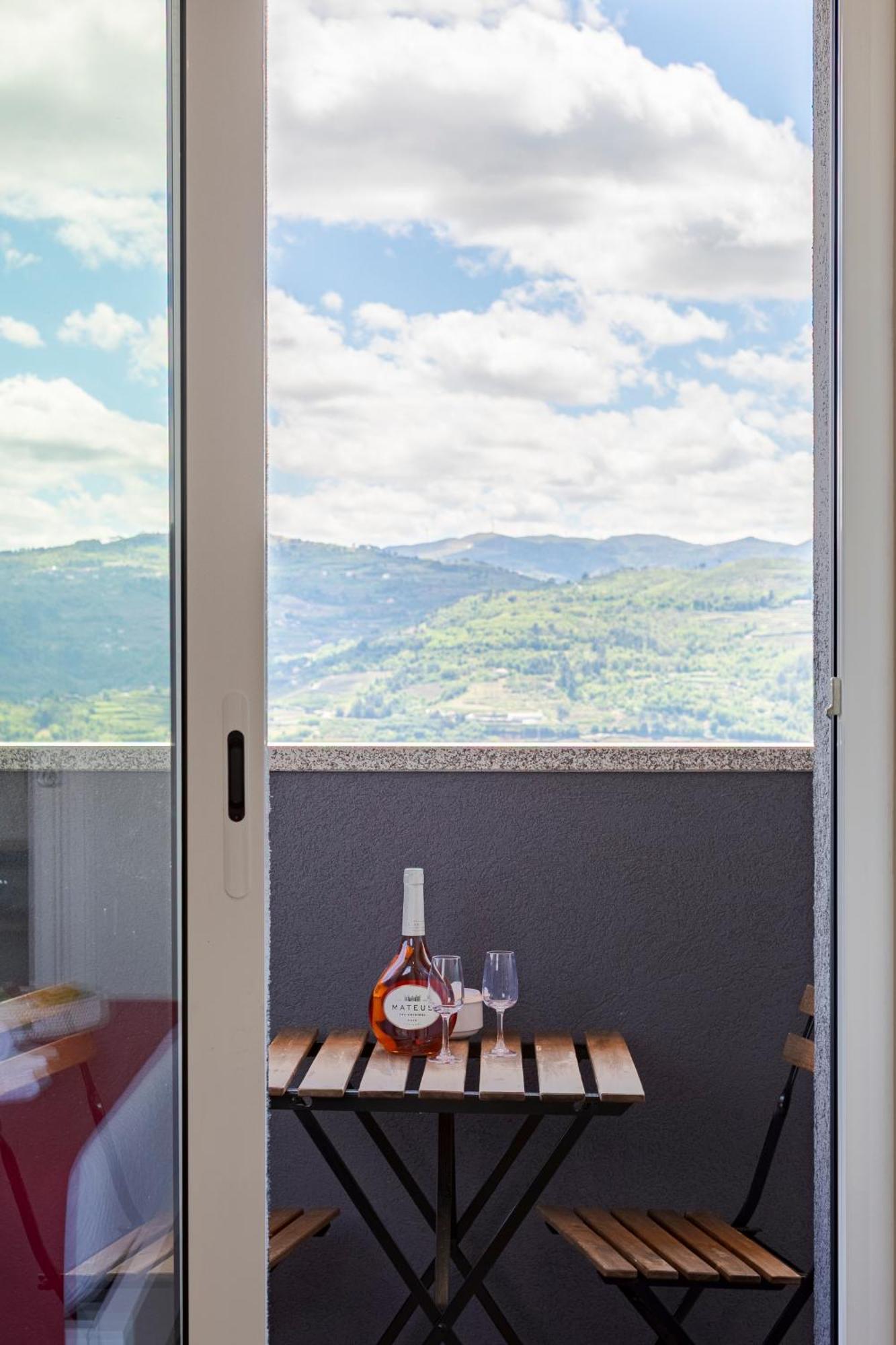 Spacious Villa Pool & Douro View By Host Wise Santa Marinha do Zêzere Exterior foto
