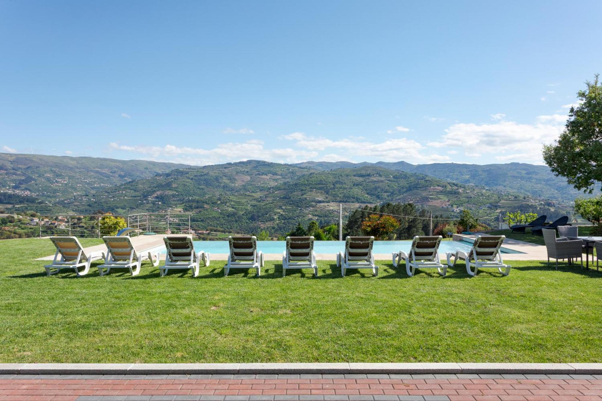 Spacious Villa Pool & Douro View By Host Wise Santa Marinha do Zêzere Exterior foto