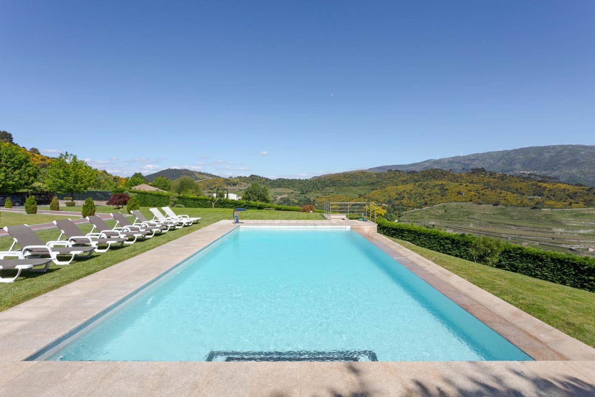 Spacious Villa Pool & Douro View By Host Wise Santa Marinha do Zêzere Exterior foto
